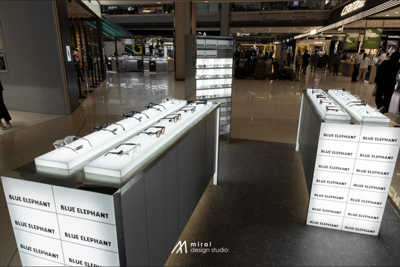 BLUE ELEPHANT GLASSES