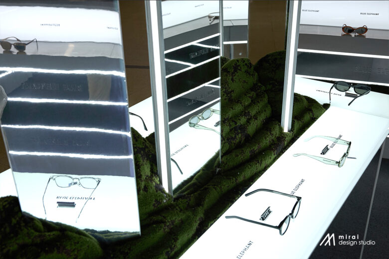 BLUE ELEPHANT GLASSES