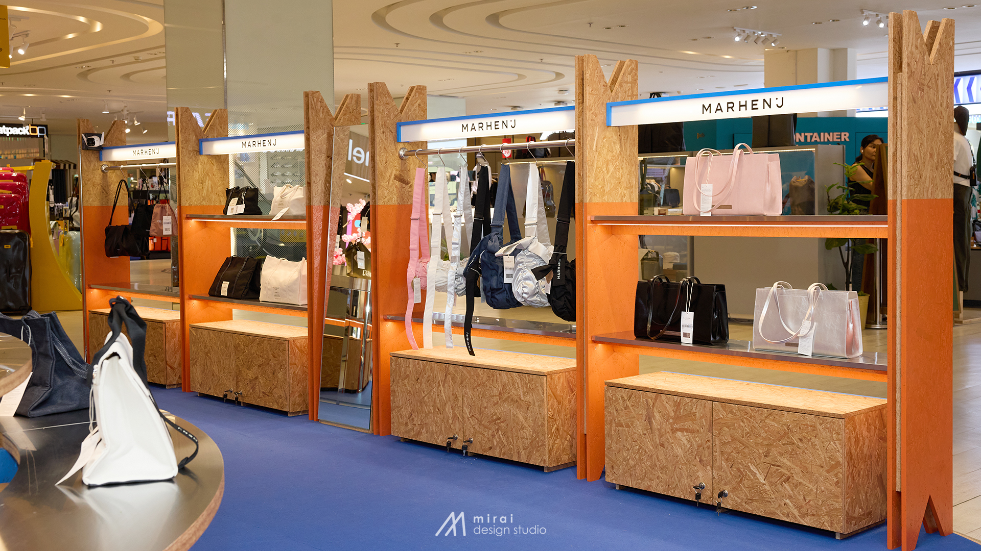 MarhenJ store